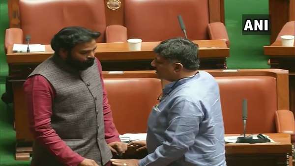నాకు వినపడలేదు