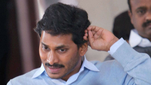 శిష్యుడికి పదవులు..గురువుకు నిరీక్షణ
