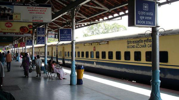 Good news: Railways to reduce ticket fares upto 25 percent Good news: Railways to reduce ticket fares upto 25 percent