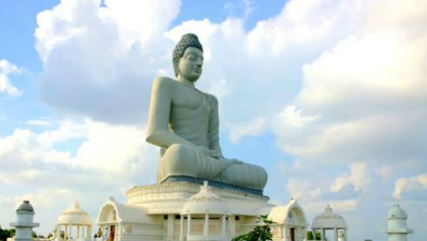 రాజధాని మార్పుపై స్పష్టత ఇవ్వని వైసీపి..! కొనసాగుతున్న ఉత్కంఠ..!!