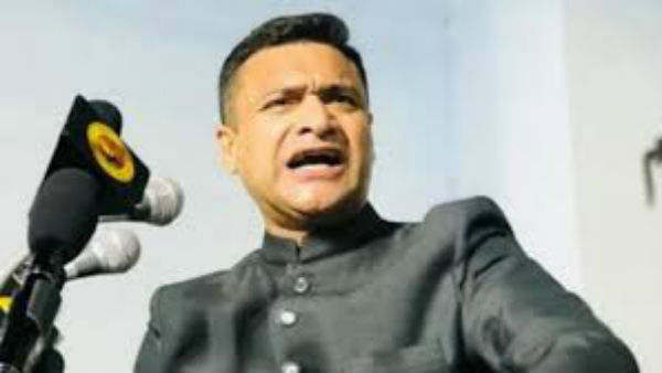 Court directs police to register FIR against Akbaruddin Owaisi Court directs police to register FIR against Akbaruddin Owaisi