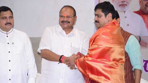 నిప్పు..ఉప్పుల్లా..