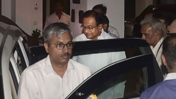 చిదంబరంను అన్యాయంగా ఇరికిస్తున్నారు: కపిల్ సిబల్