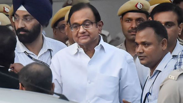 P Chidambaram in SC offers to remain in CBI custody till Sept .. P Chidambaram in SC offers to remain in CBI custody till Sept ..