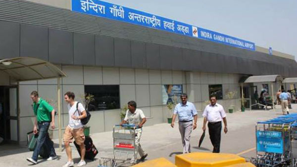 Delhi airport asks flyers to reach airport 3-4 hours in advance amid security concerns Delhi airport asks flyers to reach airport 3-4 hours in advance amid security concerns
