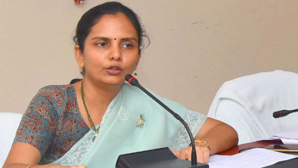 ఒక్కరోజులో వందల అక్రమ లేఅవుట్లు తొలగించి రియల్టర్లకు షాక్ ఇచ్చిన కలెక్టర్