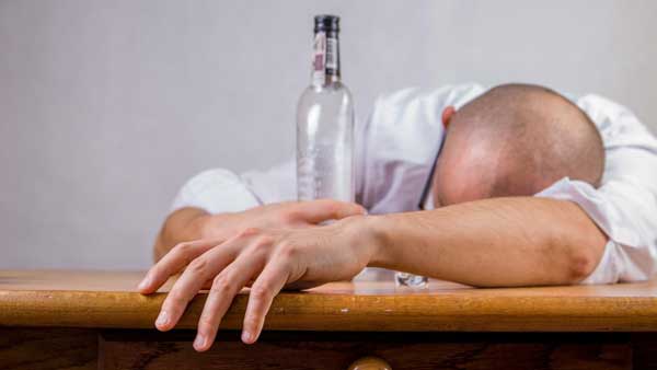 A Fake Drunk and drive threatened alcoholics in Hyderabad A Fake Drunk and drive threatened alcoholics in Hyderabad