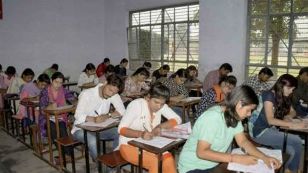 21.69 లక్షల మంది అభ్యర్దులు...