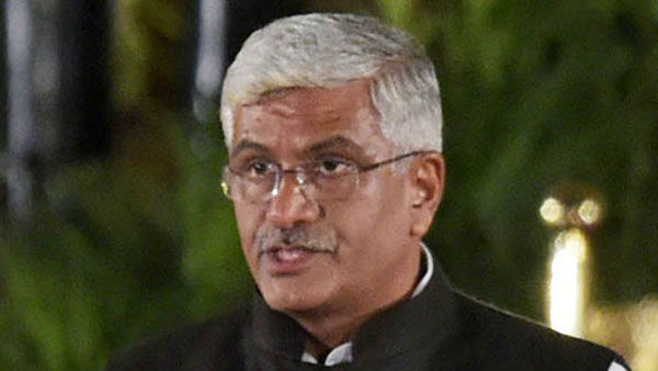 లోక్సభలో పోలవరం ప్రాజెక్ట్ పై చర్చ ... ఆసక్తికర వ్యాఖ్యలు చేసిన కేంద్రమంత్రి షెకావత్