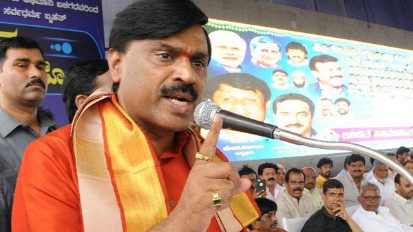 సాక్షం చెప్పిన న్యాయమూర్త