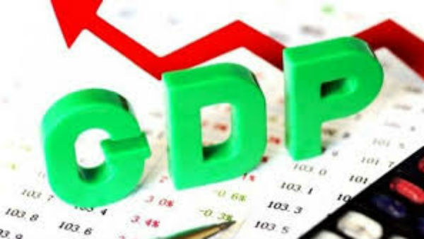 ప్రతీ త్రైమాసికంలో తగ్గుతూ వస్తున్న జీడీపీ