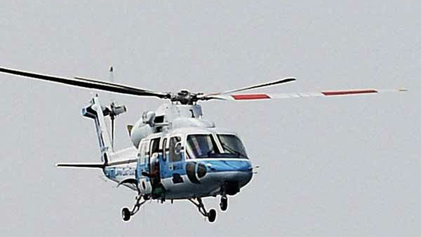A fourth-class employee arrived home from school by helicopter after retirement, A fourth-class employee arrived home from school by helicopter after retirement,