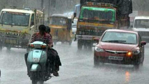 కంకర తేలుతున్న రోడ్లు..! టైర్లు చెక్ చేసుకోక పోతే తొయ్యాల్సిందే..!!