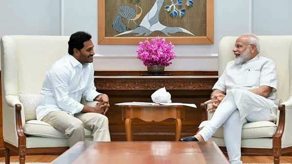 వారిద్దరి ఆశీస్సులతోనే..నిర్ణయాలు