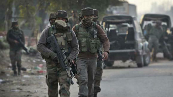 8,000 More Troops Being Sent To Kashmir After Article 370 Scrapped 8,000 More Troops Being Sent To Kashmir After Article 370 Scrapped