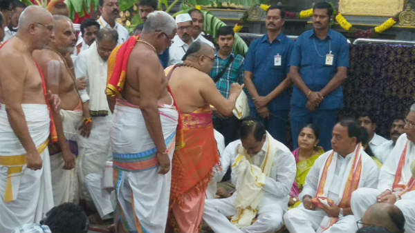 యాదాద్రి అభివృద్ధి పనులను పరిశీలించిన సీఎం కేసీఆర్