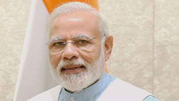 భారత కరెన్సీలో ఒడిదుడుకులు, వృద్దిరేటు మందగించడం కారణం