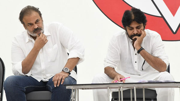 నెవర్ క్వశ్చన్ టూ యువర్ లీడర్ .. పవన్ ఏం చెప్తే అది గుడ్డిగా ఫాలో అవ్వండన్న నాగబాబు