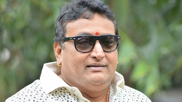 స్వామివారి దర్శనానికి వచ్చి రాజకీయాలు మాట్లాడటమా?