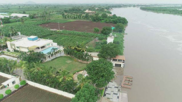నదీ గర్భంలో ఇంటిని కట్టుకుంటే..ఎలా?