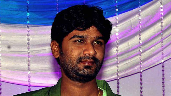 లక్కీగా పొలిటికల్ ఎంట్రీ.. జెండాలు మోయకుండా..!