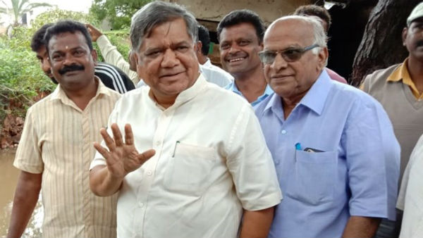 మంత్రి పదవి ఇవ్వకుంటే సీఎం అయ్యారు