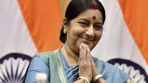 ఆమె ప్రసంగాలతో స్ఫూర్తిదామకం..! జ్ఞాపకాలు నెమరువేసుకున్న కవిత..!!