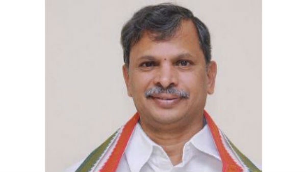 రాయలసీమకు నీళ్లు అందివ్వాలన్న పేరుతో తెలంగాణ సీఎం కేసీఆర్ చేస్తుంది పచ్చి మోసం అన్న తులసీ రెడ్డి