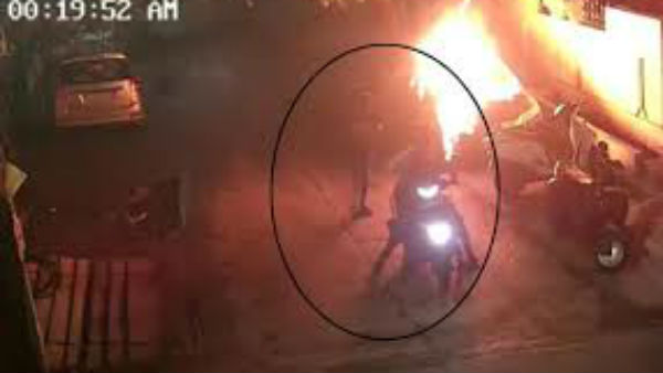 unknown persons set fire to car and some bikes at mid night in Vijayawada unknown persons set fire to car and some bikes at mid night in Vijayawada