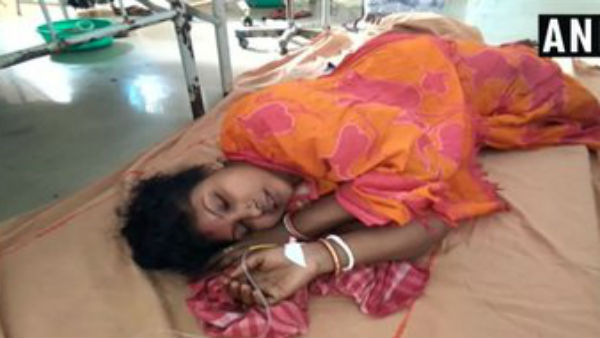 4 killed, 27 injured as wall of temple collapses on people gathered to celebrate Janmashtami 4 killed, 27 injured as wall of temple collapses on people gathered to celebrate Janmashtami