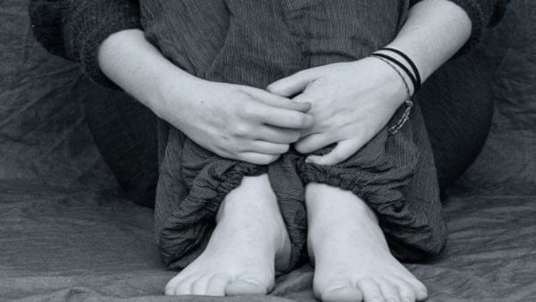 woman was threatened with rape by a middle-aged woman for wearing shorts woman was threatened with rape by a middle-aged woman for wearing shorts