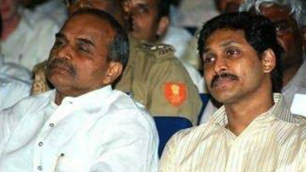 నాడు వైయస్సార్..నేడు జగన్