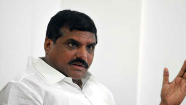 బాబుకు అండగా నారాయణ..! ఇప్పుడు జగన్ కు కుడి భుజంగా బొత్స..!!