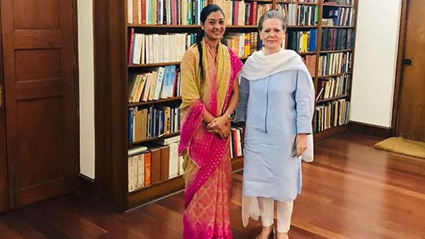 సోనియాతో భేటీ..