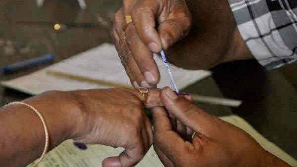 ఉప ఎన్నికలకు నామినేషన్లు