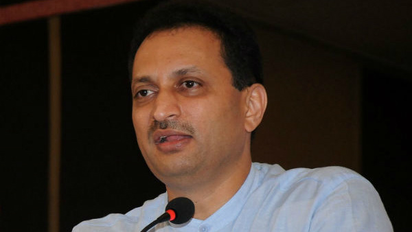 వివాదాస్పదంలో నెంబర్ 1