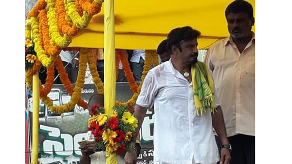 క్యాన్సర్ ఆస్పత్రిలో సేవలు ..
