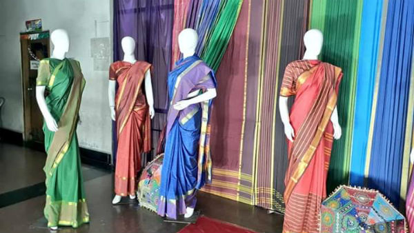 రూ.313 కోట్లు వెచ్చించి బతుకమ్మ చీరల తయారీ
