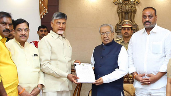 Chandrababu met governor .. representation gave on kodela death and illegal cases on TDP Chandrababu met governor .. representation gave on kodela death and illegal cases on TDP