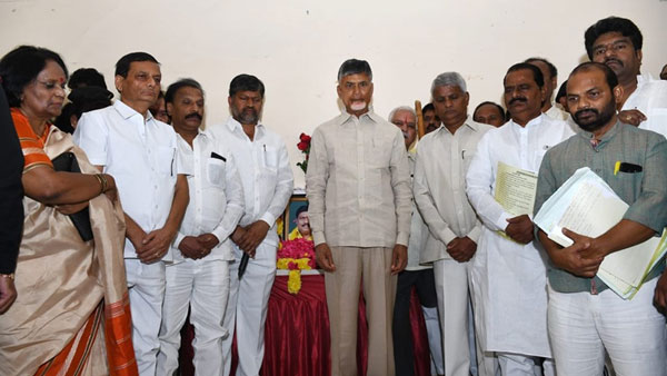 ఆయన కమెడియన్.. నేను హీరో