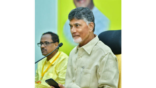 టీడీపీ శిబిరం వద్ద భారీగా పోలీసులు..