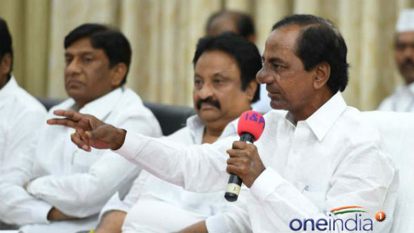 కేసీఆరే మా నాయకుడు.. తగ్గుతున్న నేతలు