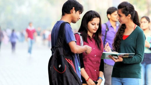Big fall in B.Tech, M.Tech enrolment, professional courses hit 4 year low Big fall in B.Tech, M.Tech enrolment, professional courses hit 4 year low