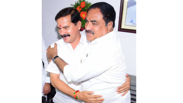 Telangana Government Chief VIP Dasyam Vinay Bhaskar and VIP Rega Kantha Rao taken charge. Telangana Government Chief VIP Dasyam Vinay Bhaskar and VIP Rega Kantha Rao taken charge.