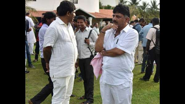 పరువు ప్రతిష్ట !
