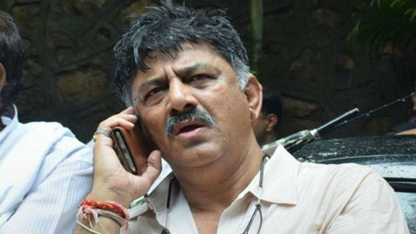 డీకే. శివకుమార్ మీద క్రిమినల్ కేసులు