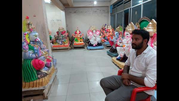 భారీ వినాయకుడి విగ్రహాలు