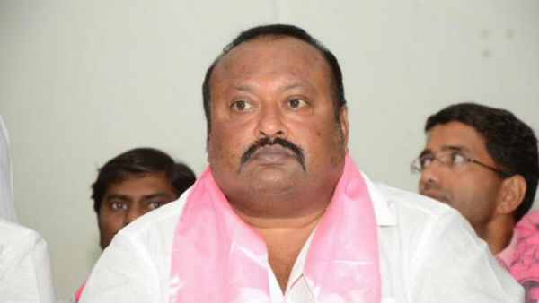 కరీం నగర్ చీరల పంపిణీలో కాంగ్రెస్ పై గంగుల వ్యాఖ్యలు