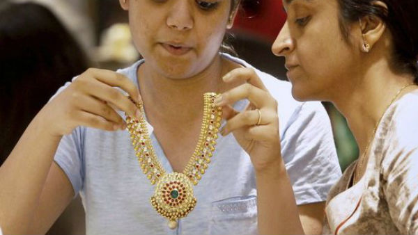 బంగారం పై పెరిగిన పెట్టుబడులు
