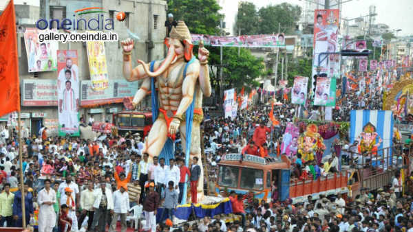 భాగ్యనగరంలో గణేశ్ నిమజ్జనం.. భారీగా ఏర్పాట్లు